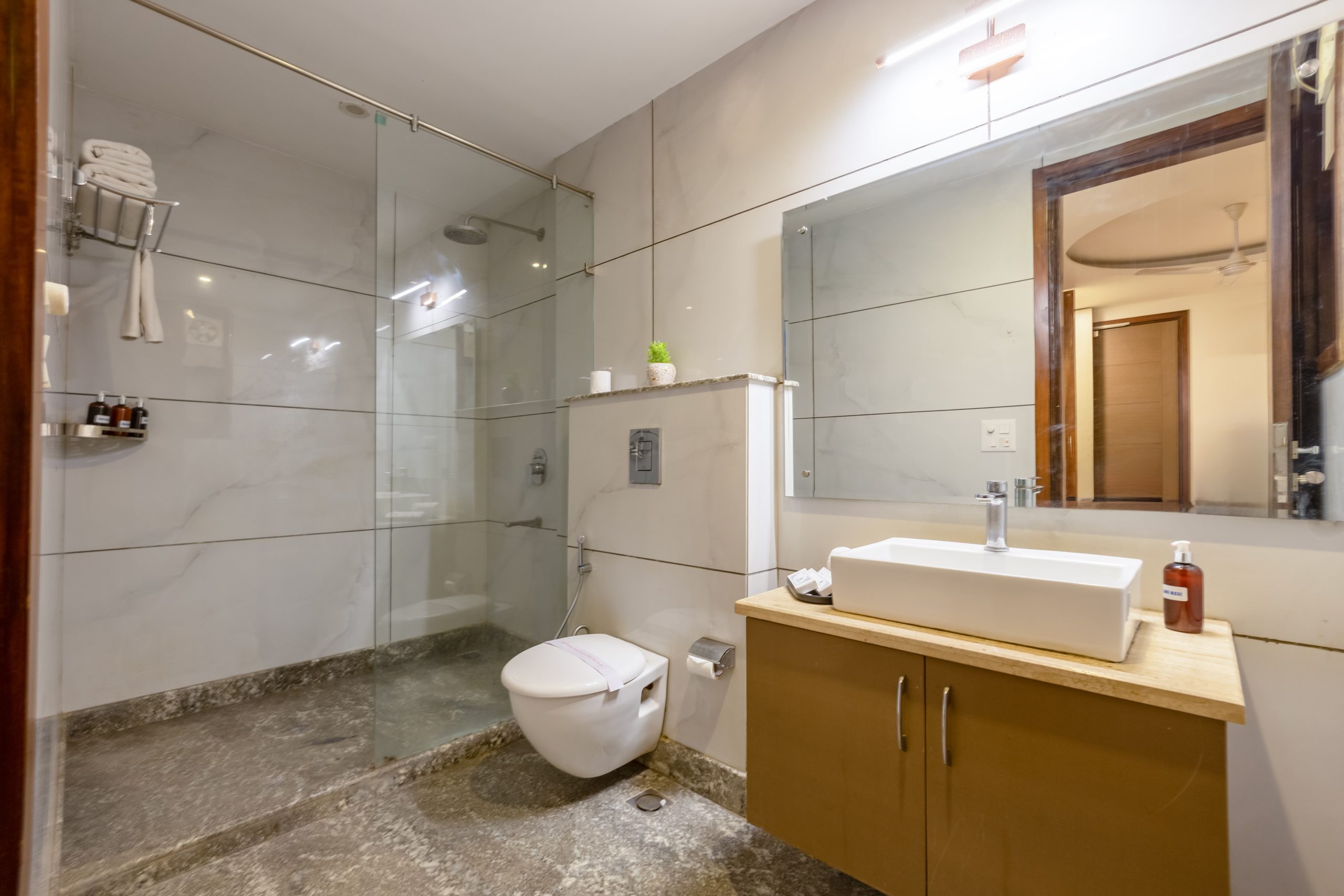bathroom3-ma-60-haris-court